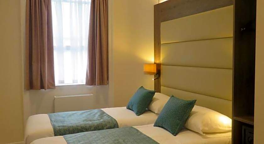 Glendale Hyde Park Hotel