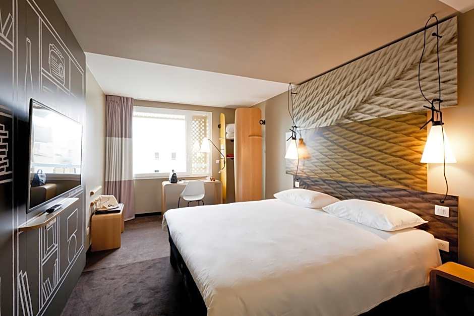 ibis Lyon Carre De Soie