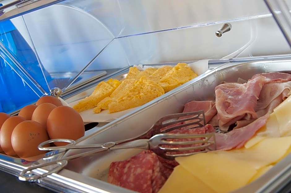 Alma Di Alghero Hotel