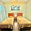La Lola Hotel & Suites