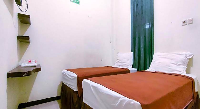 Capital O 90709 Djati Guest House