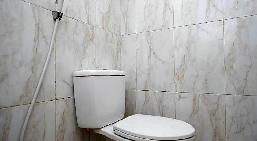 RedDoorz @ Hotel Artama Pandanaran Semarang