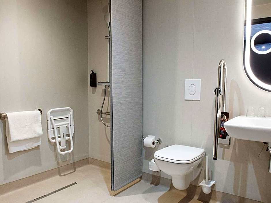 Ibis Montlhery Paris Sud