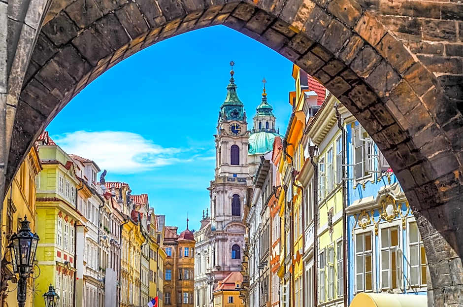 Charles Bridge Hostel & Apartments