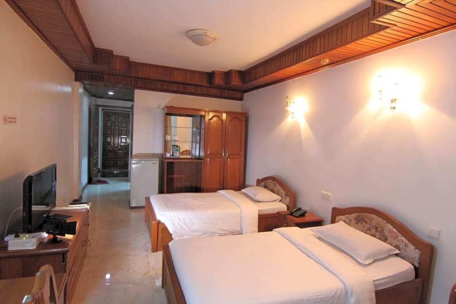 Royal White Elephant Hotel