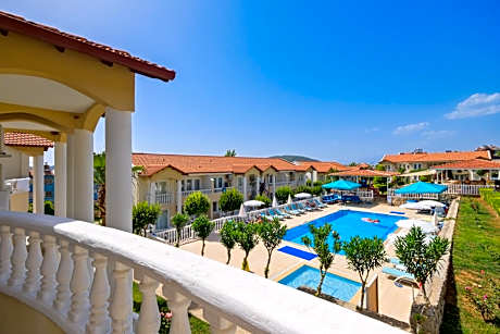 Larimar Suite Hotel