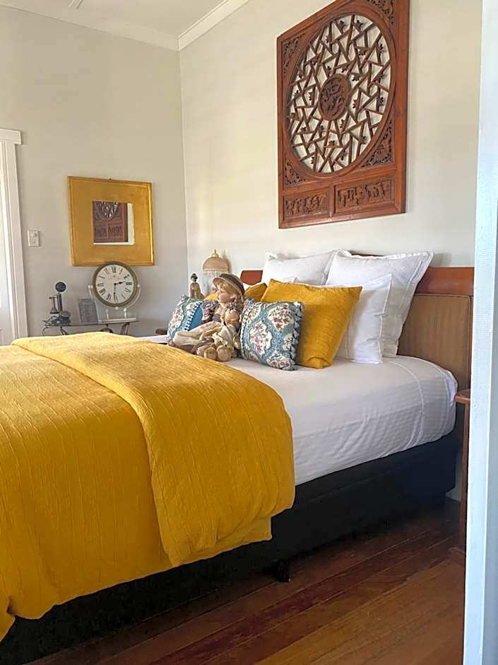 Zdjęcie 1 z 6 — Deluxe 1 King Bed Suite
