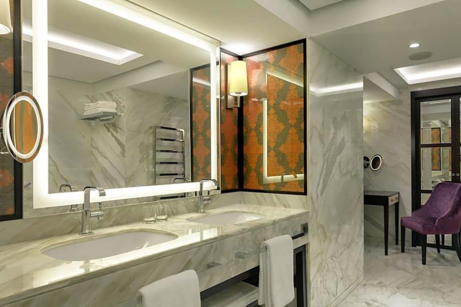 Sheraton Bucharest Hotel