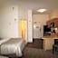 Candlewood Suites Fargo-North Dakota State University By IHG