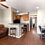 Eagle's Den Suites Cotulla a Travelodge by Wyndham