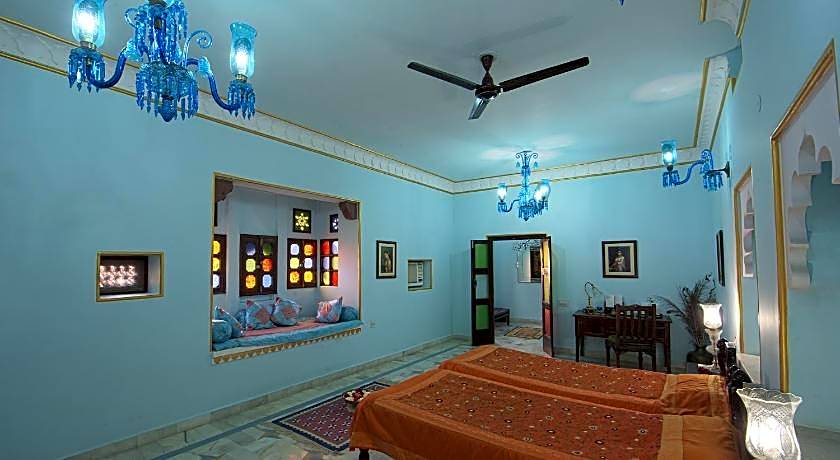 Ravla Bhenswara Hotel