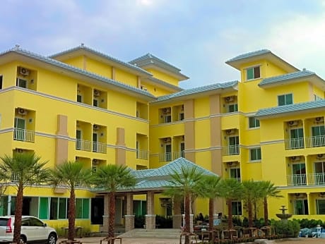 I-Yaris Boutique Resort