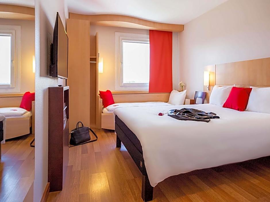 Ibis Plzen