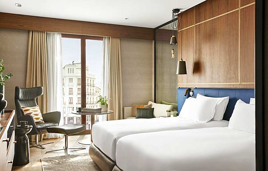 Photo 1 of 3 of Twin Room with City View