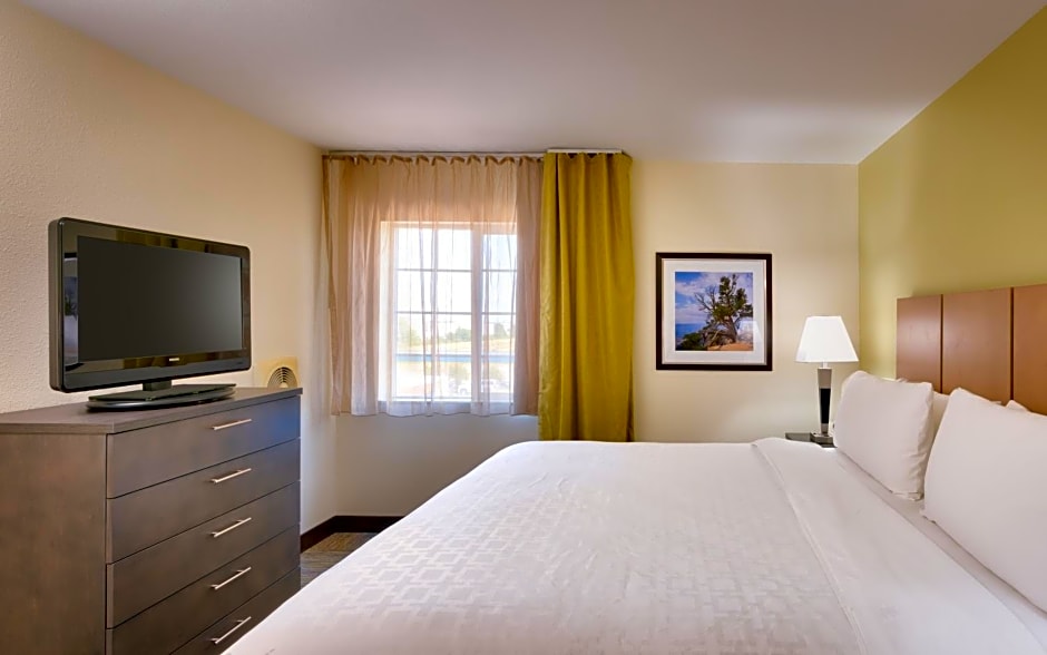 Candlewood Suites Plano East