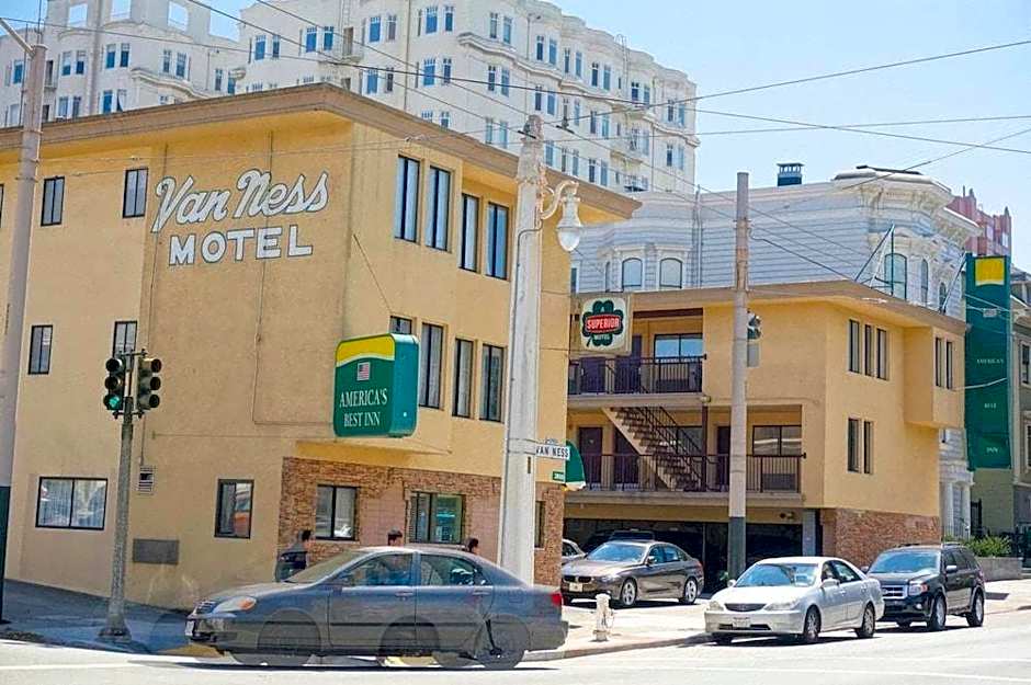 Van Ness Inn