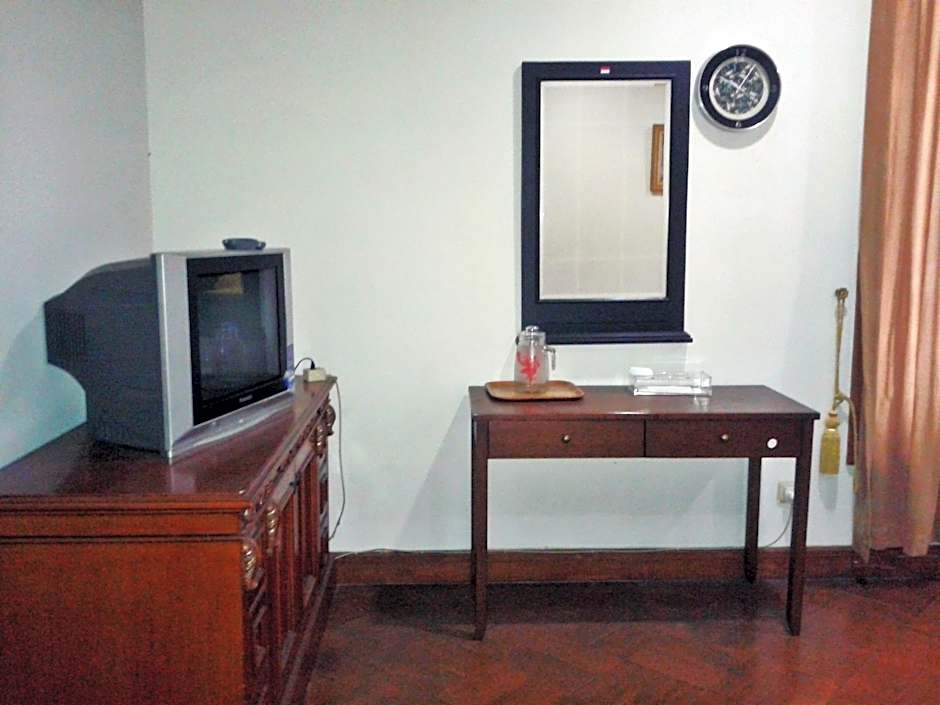 Kebagusan Indah Guest House