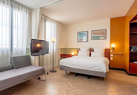 Superior Suite with Double Bed and Single Bed