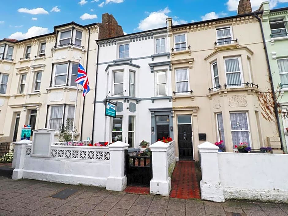 Aqua Bay Guest House