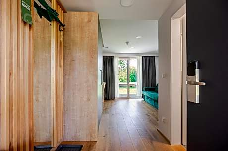 Premium Quadruple Room