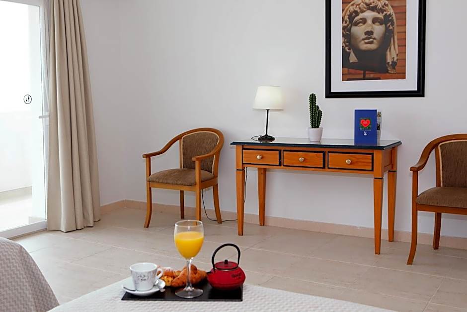 Hotel Apartamentos Pyr Fuengirola