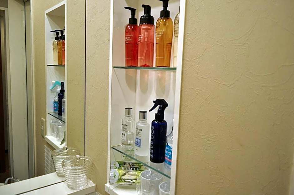 Hotel Woo (Adults Only)