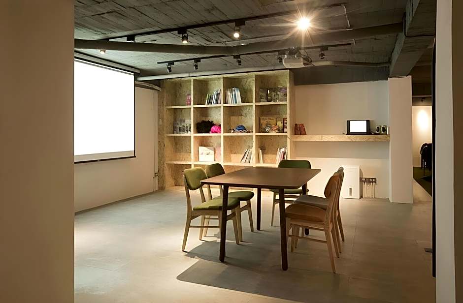 Light Hostel - Chiayi