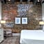 Dauphine Orleans Hotel