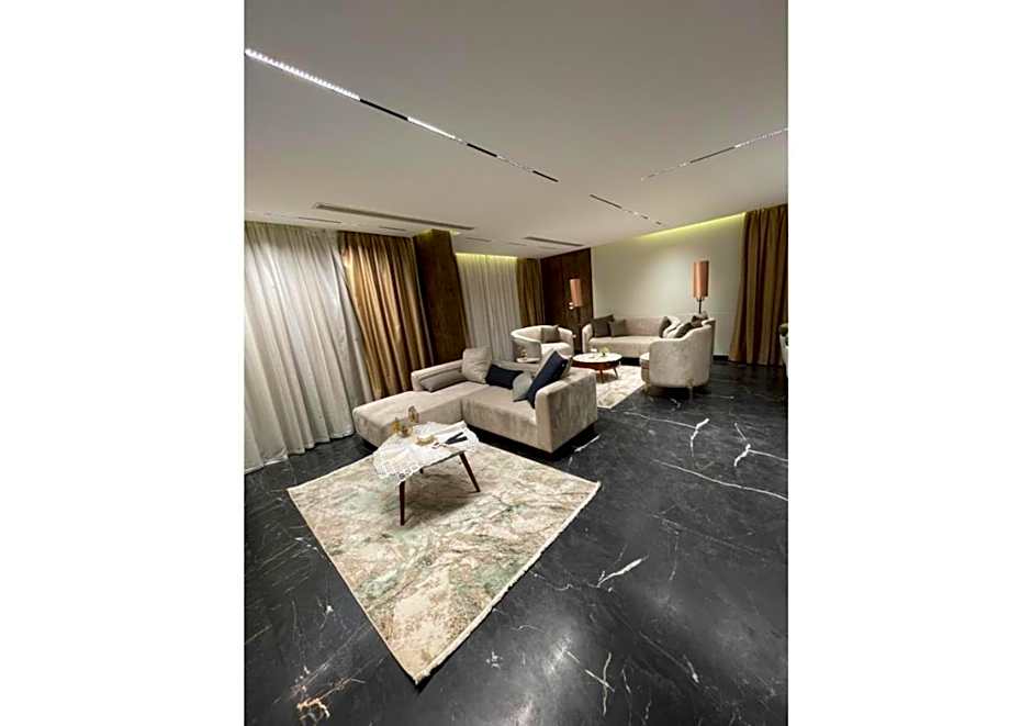 فيلا رائعة في أفخم كومباوندات الشيخ زايد