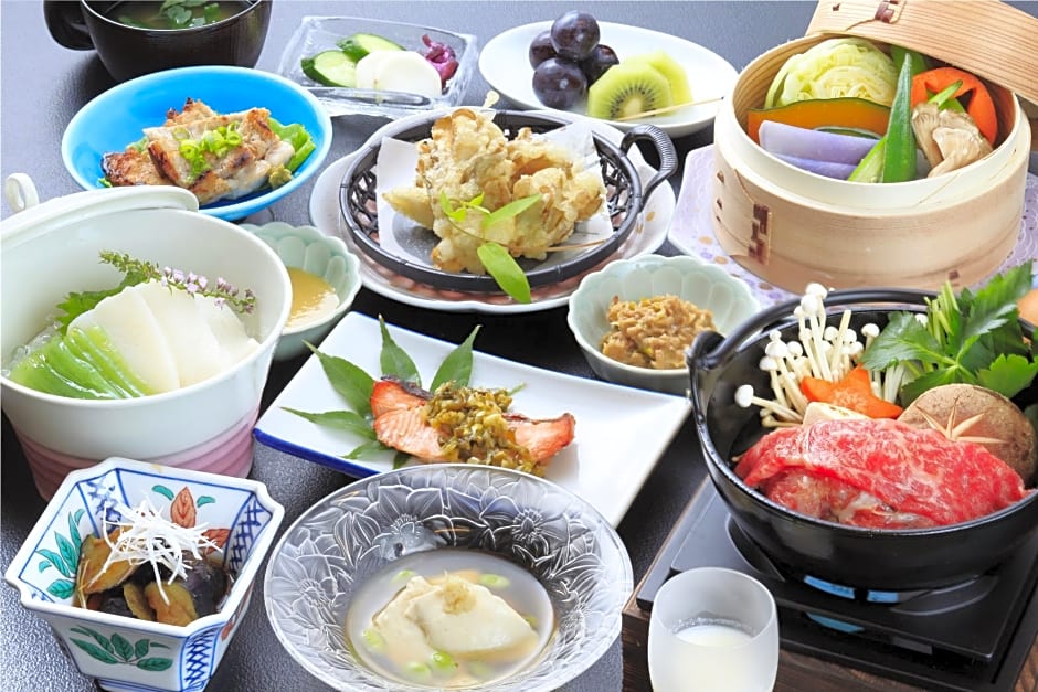 MICASA (Minakami Hot Spring Ryokan)