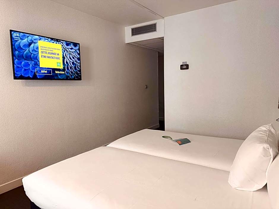 Ibis Styles Paris Tolbiac Bibliotheque