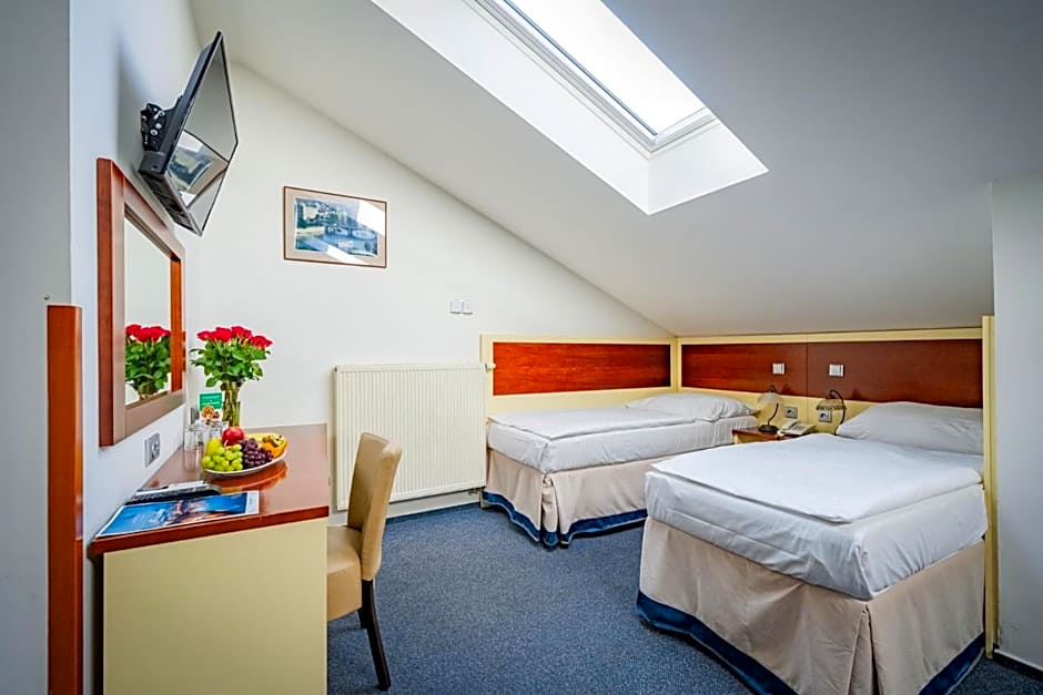Hotel Atos
