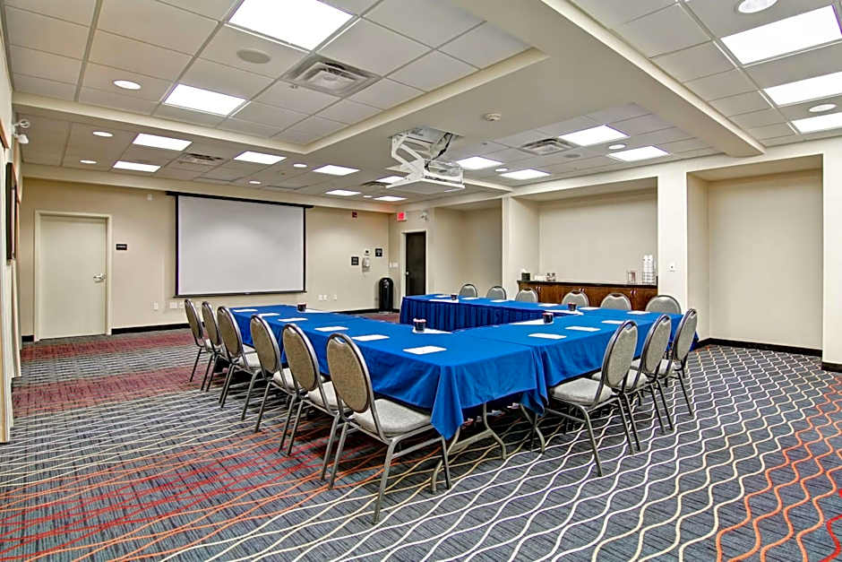 Hampton Inn & Suites By Hilton Red Deer