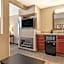 Comfort Inn & Suites Allen Park - Dearborn
