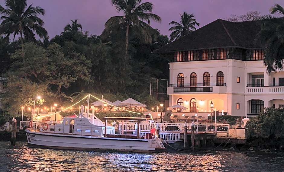 Brunton Boatyard - a CGH Earth Experience