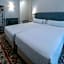 Hotel Simon