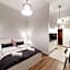 2 Nights Apartments - great location, right next to Main Rail and Bus Station, 10 min to Main Square by foot