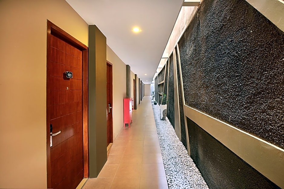 Bali Chaya Hotel Legian