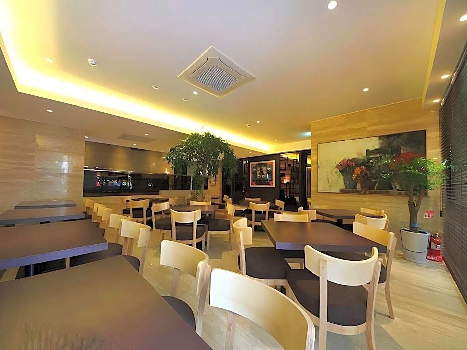 Golden Hotel Incheon