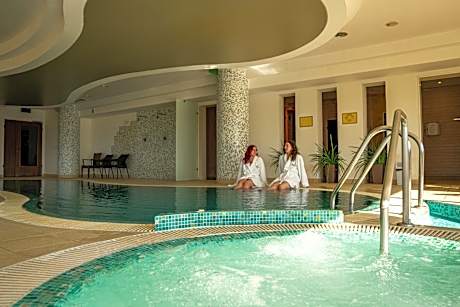 Szépia Bio and Art Hotel