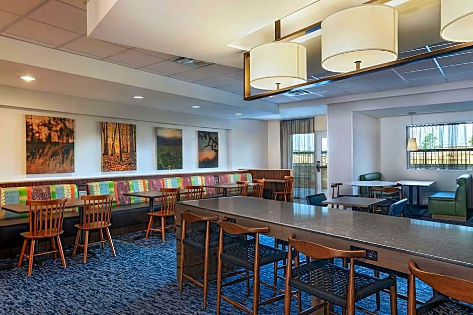 Fairfield Inn & Suites by Marriott Fredericksburg