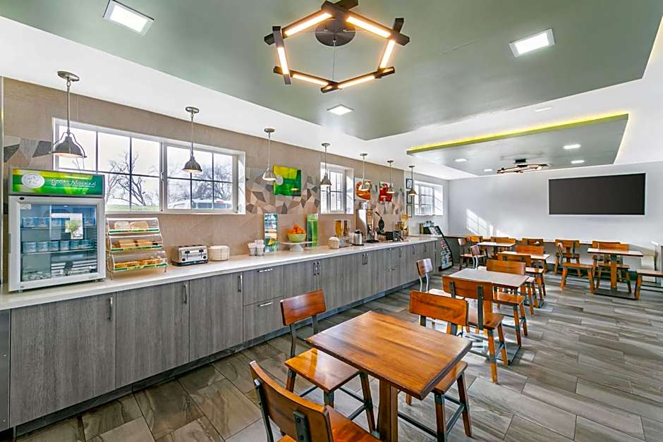 Quality Inn & Suites Sacramento Downtown Area