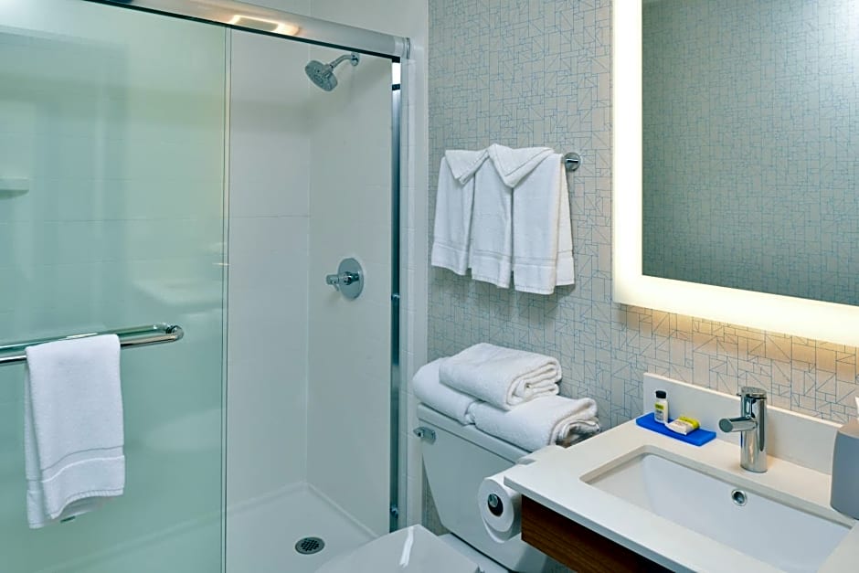 Holiday Inn Express - Santa Rosa North, an IHG Hotel