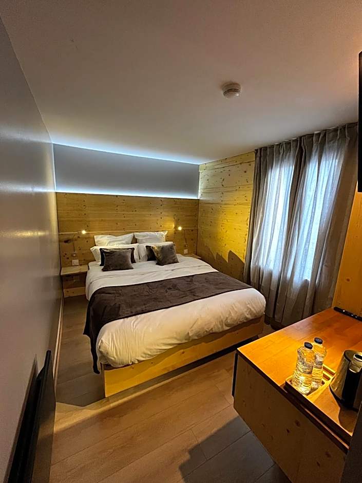 9WAGRAM Hotel Boutique