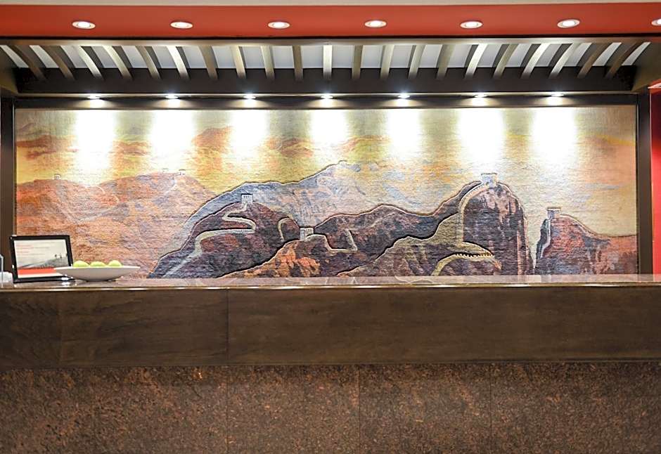 Holiday Inn Montreal Centre Ville Downtown By IHG