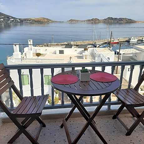 Flora Rooms & Apartments