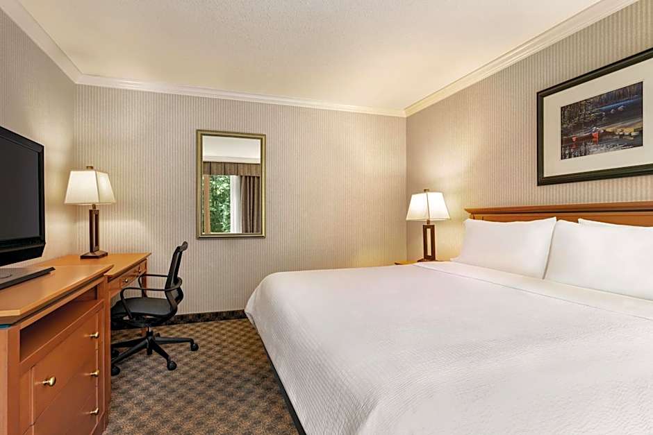 Holiday Inn North Vancouver By IHG