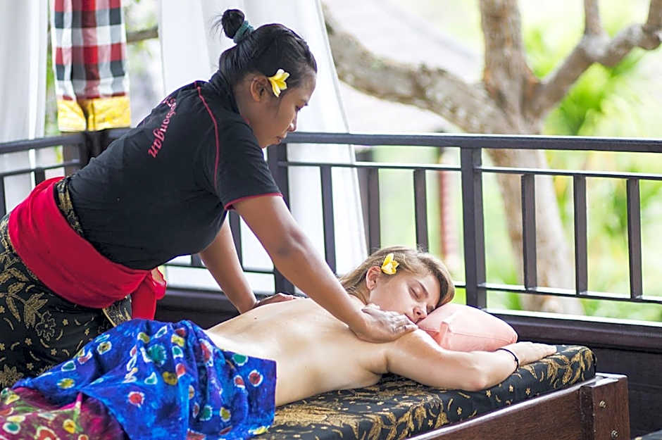 Sunrise Ocean Hut's Lembongan