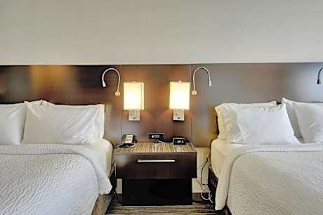 Standard Queen Room with Two Queen Beds