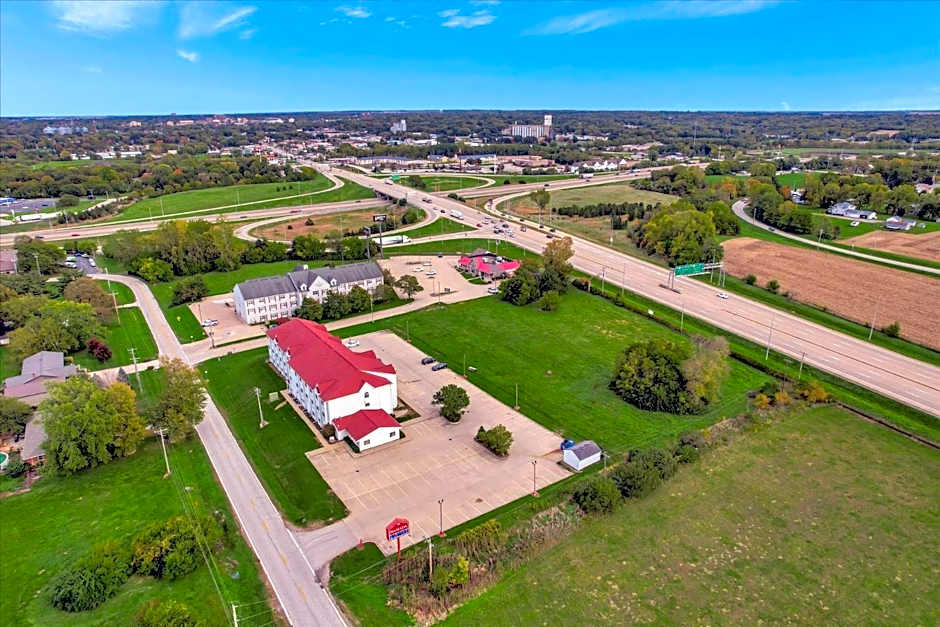 Ramada Limited Bloomington